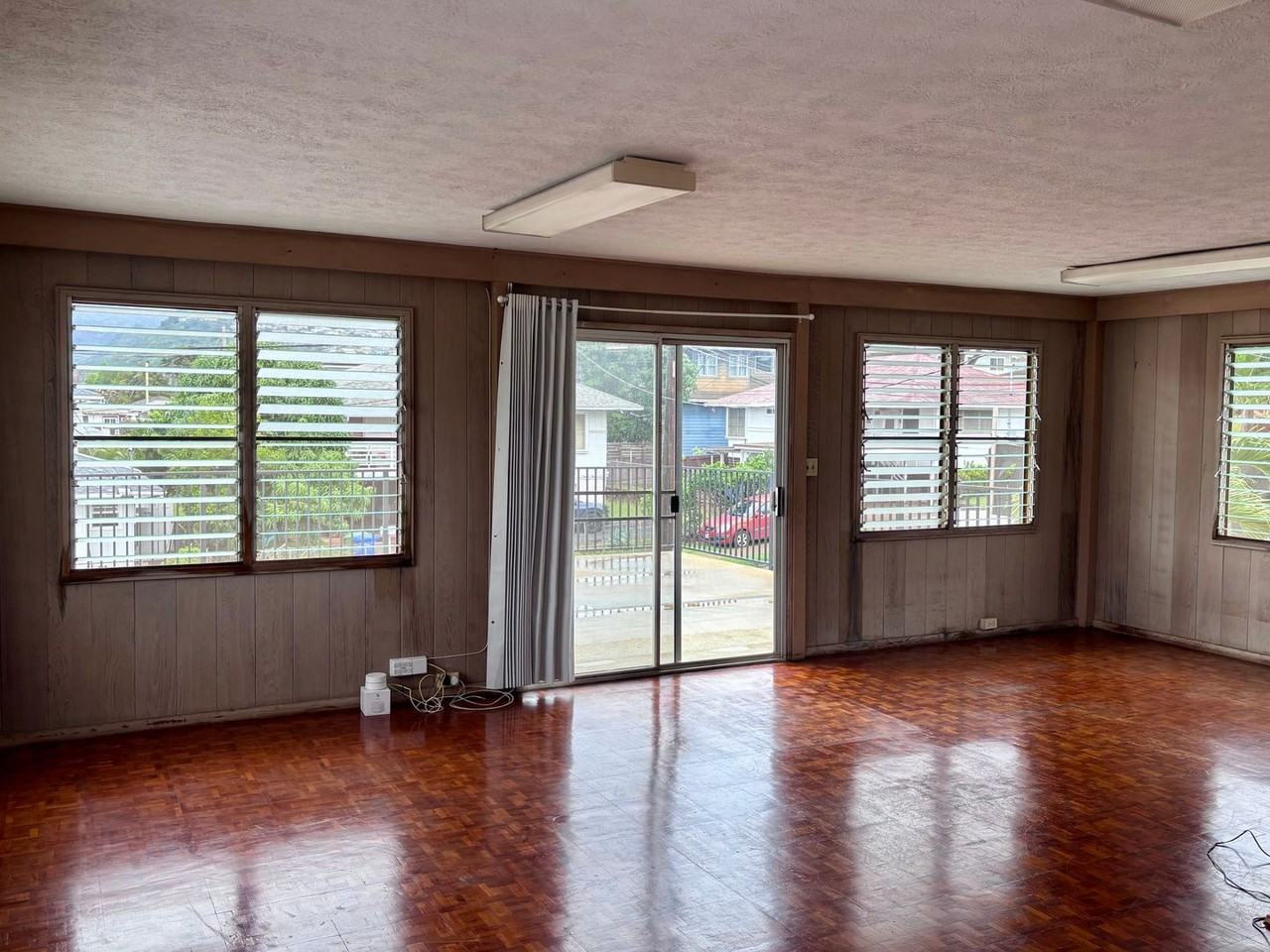 3463 Kaimuki Ave - Photo 7 of 25