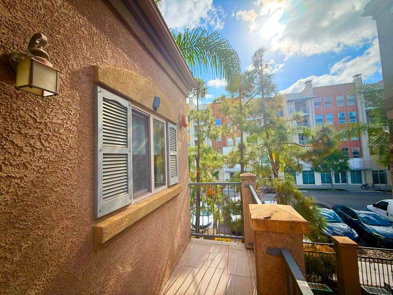 3936 Iowa St - Photo 5 of 18