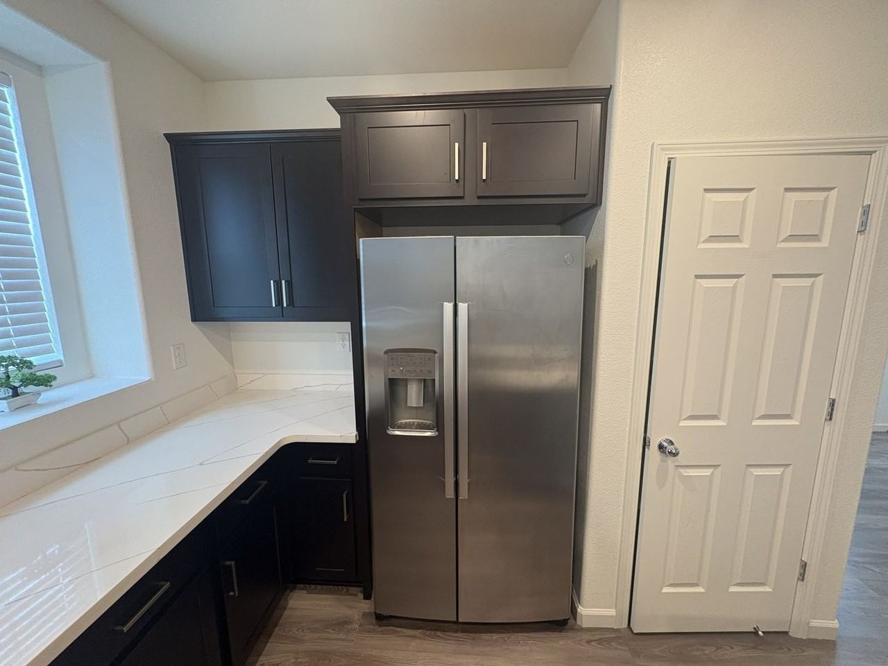 8213 Ocho Way - Photo 4 of 26