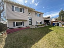 featured image of 11051 Kendall Dr