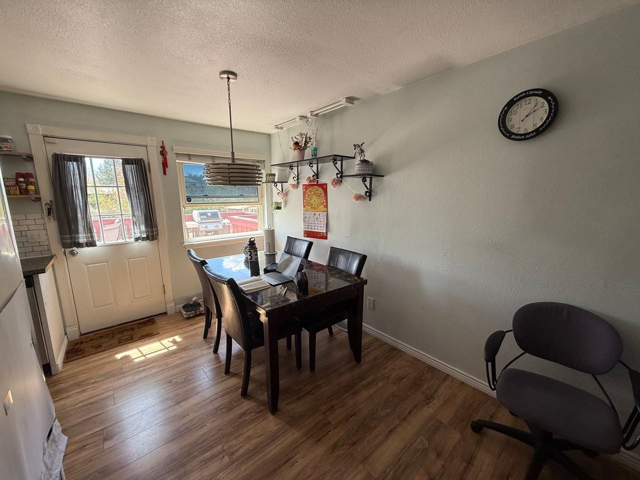 11051 Kendall Dr - Photo 4 of 15