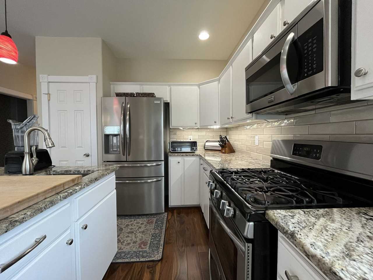 14199 Sw Tewkesbury Dr - Photo 7 of 50