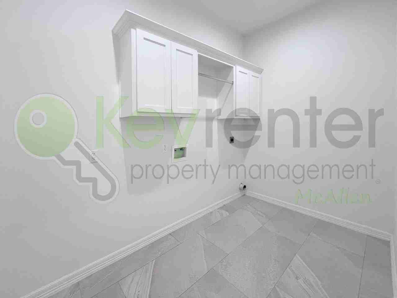 2705 Tassajara St - Photo 6 of 37