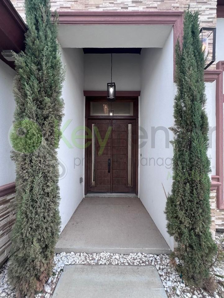 2705 Tassajara St - Photo 6 of 37