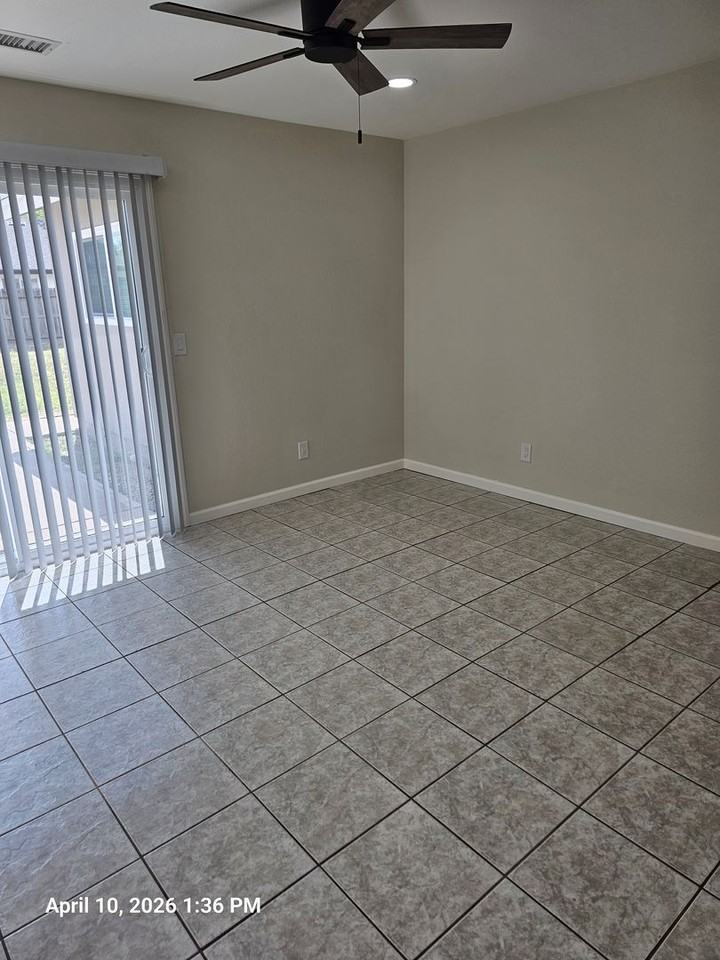 2035 E Kern Ave - Photo 5 of 12