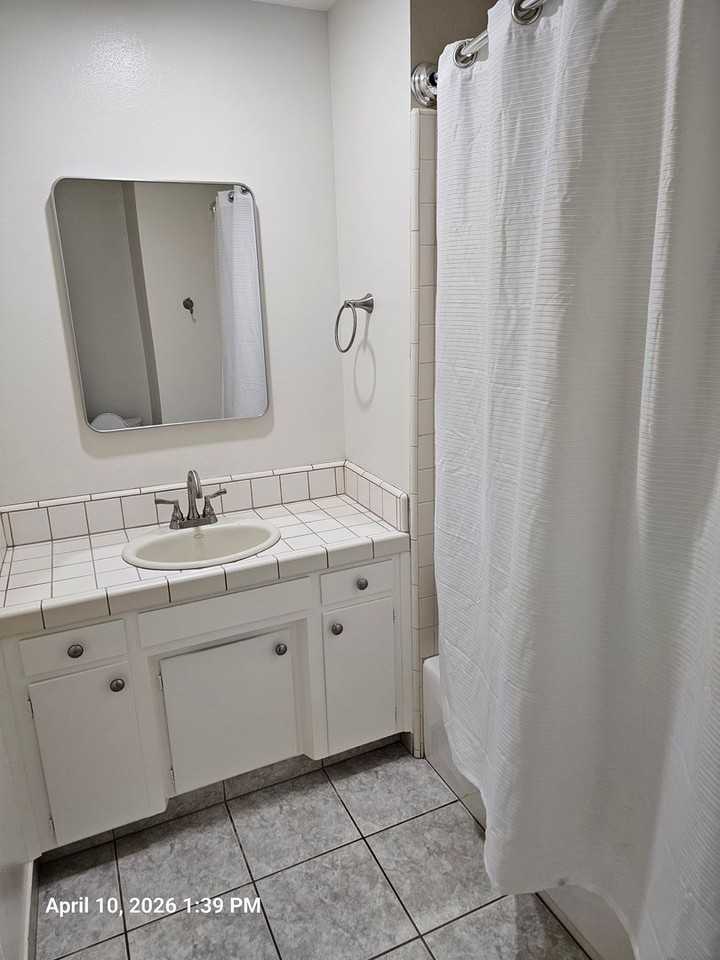 2035 E Kern Ave - Photo 7 of 12