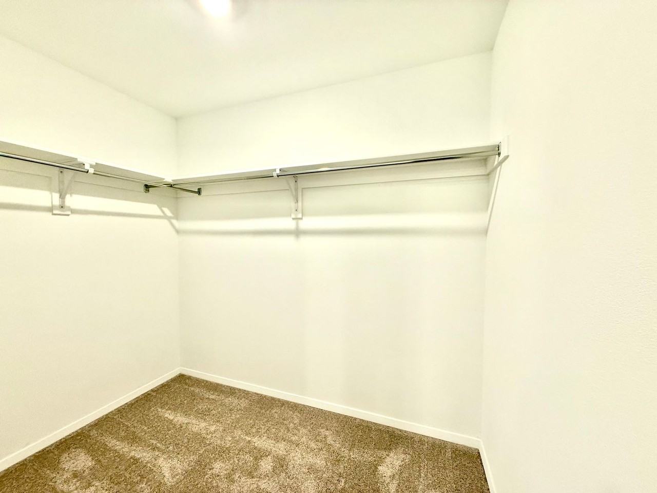 20785 Mckellop Dr - Photo 7 of 14