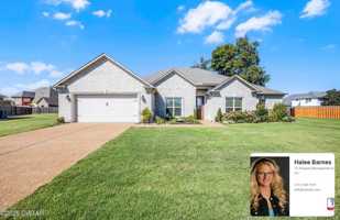 featured image of 31 Candlelight Cv