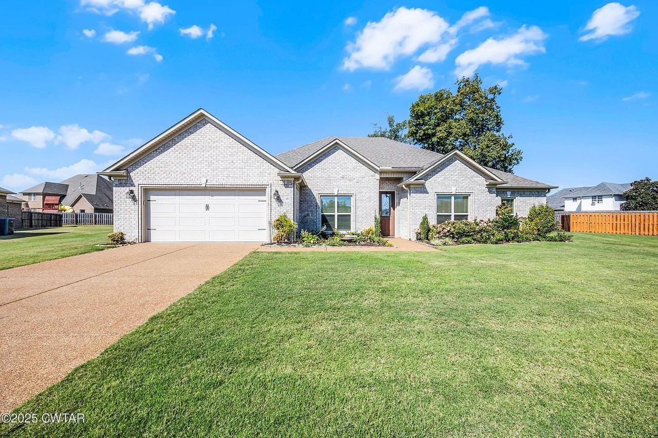 31 Candlelight Cv - Photo 2 of 20