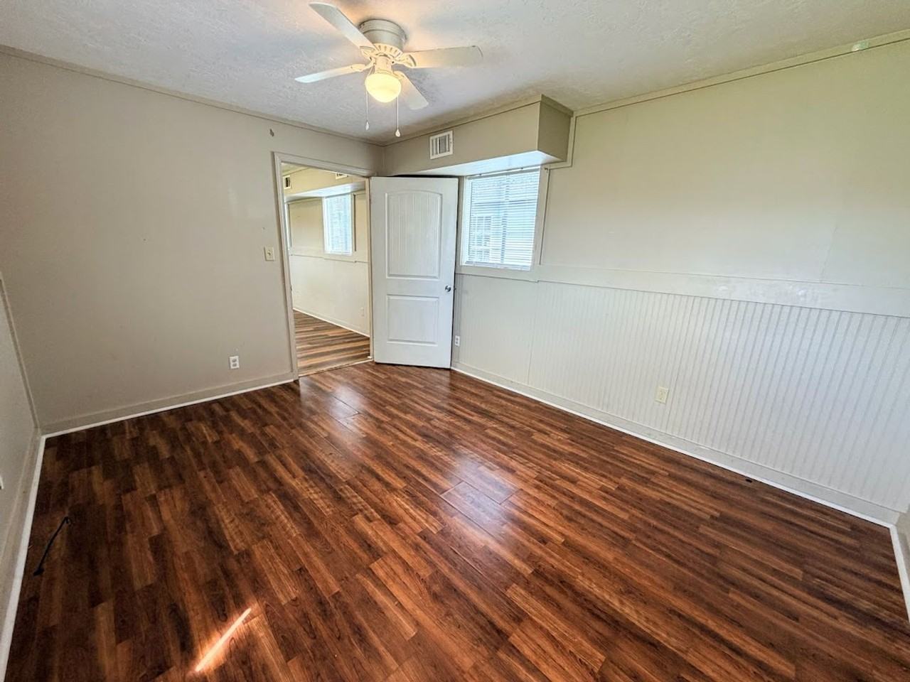 705 N Johnson St - Photo 7 of 10