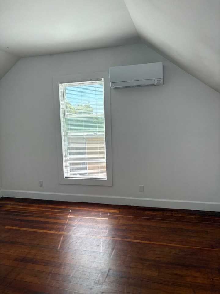 214 Walnut St - Photo 6 of 6