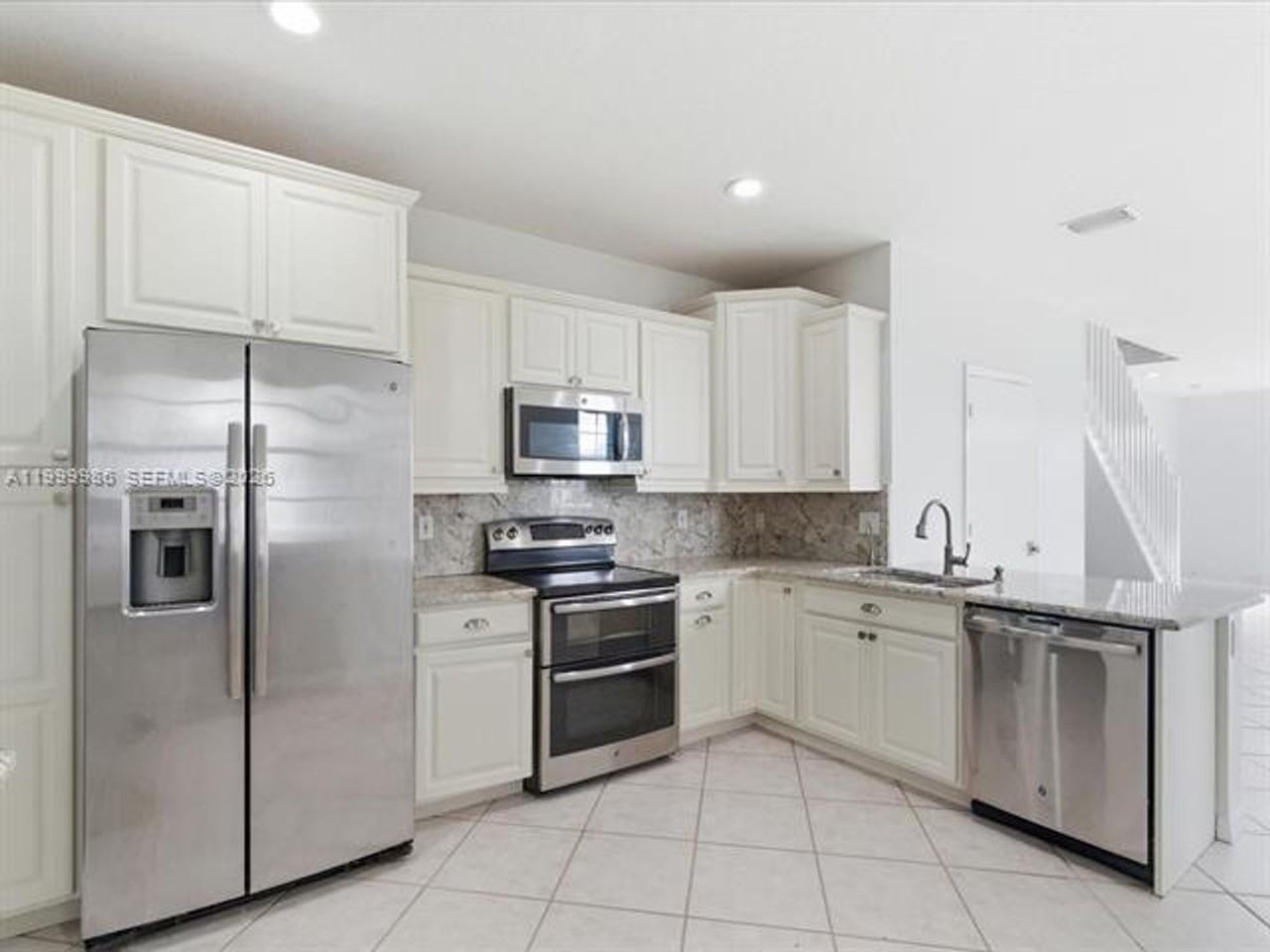 3776 3776 San Simeon Cir th 3776 - Photo 2 of 36