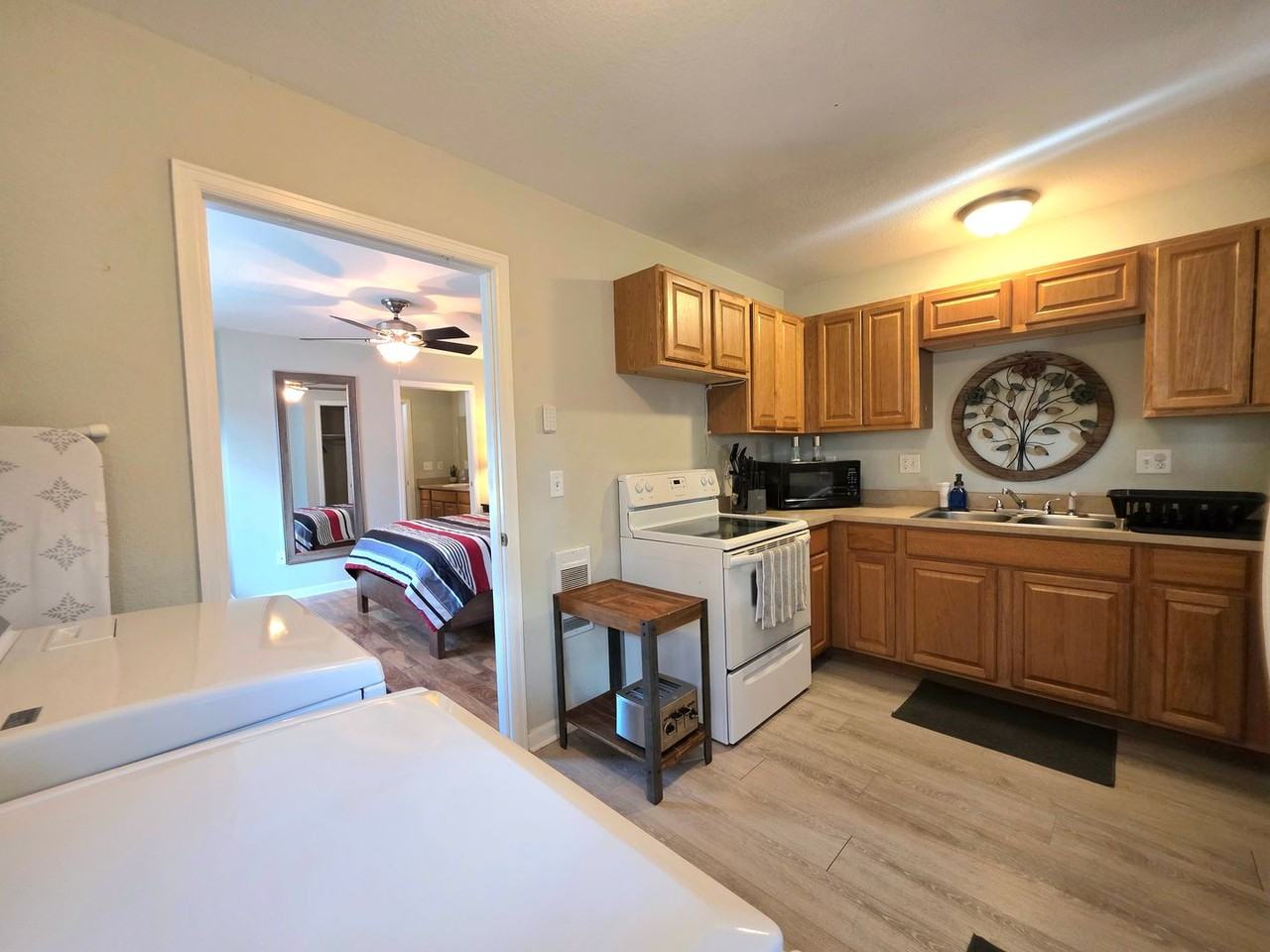 1234 Pine St - Photo 7 of 10