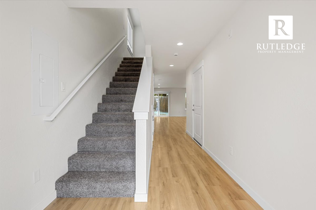 111 Bailee Way - Photo 4 of 20