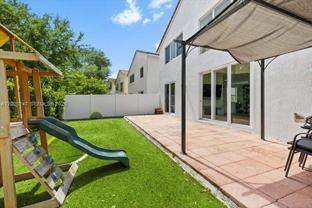 15385 Sw 51st St - Photo 1 of 1