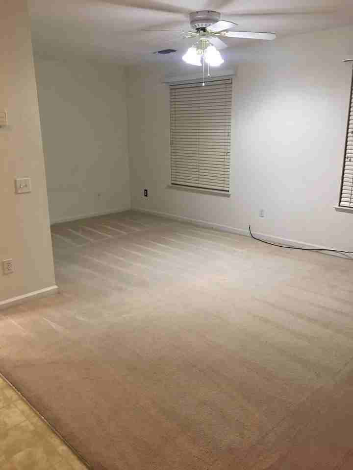 177 W Springer Dr - Photo 4 of 9