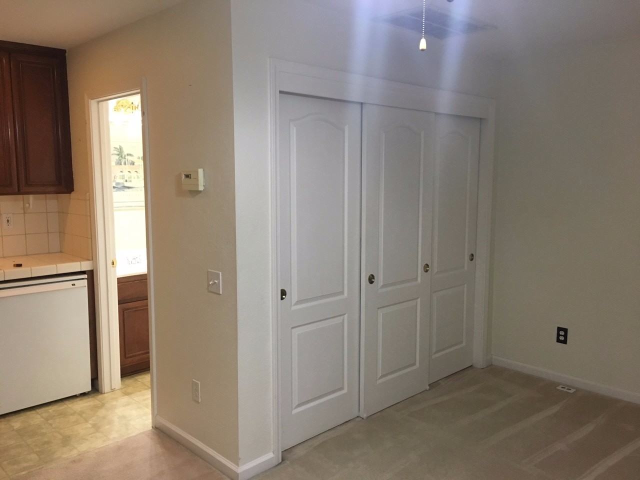 177 W Springer Dr - Photo 6 of 9