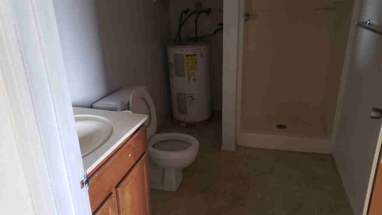 1013 West 13th Street  A - Photo 7 of 10