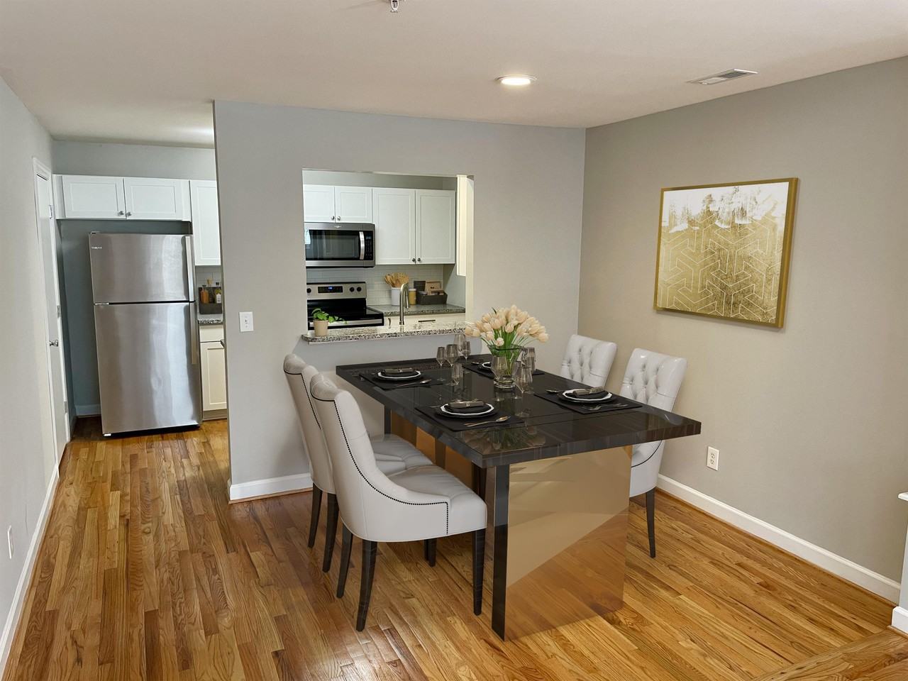 1700 Lombardy Cir - Photo 2 of 18