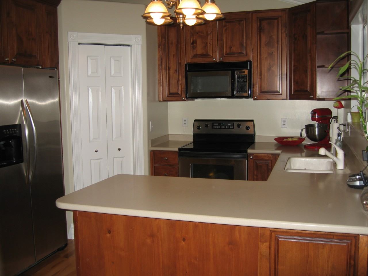 1005 E Meadow Way Dr #1 - Photo 2 of 11