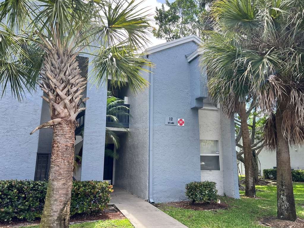 465 Sw 113th Way #465 - Photo 6 of 11