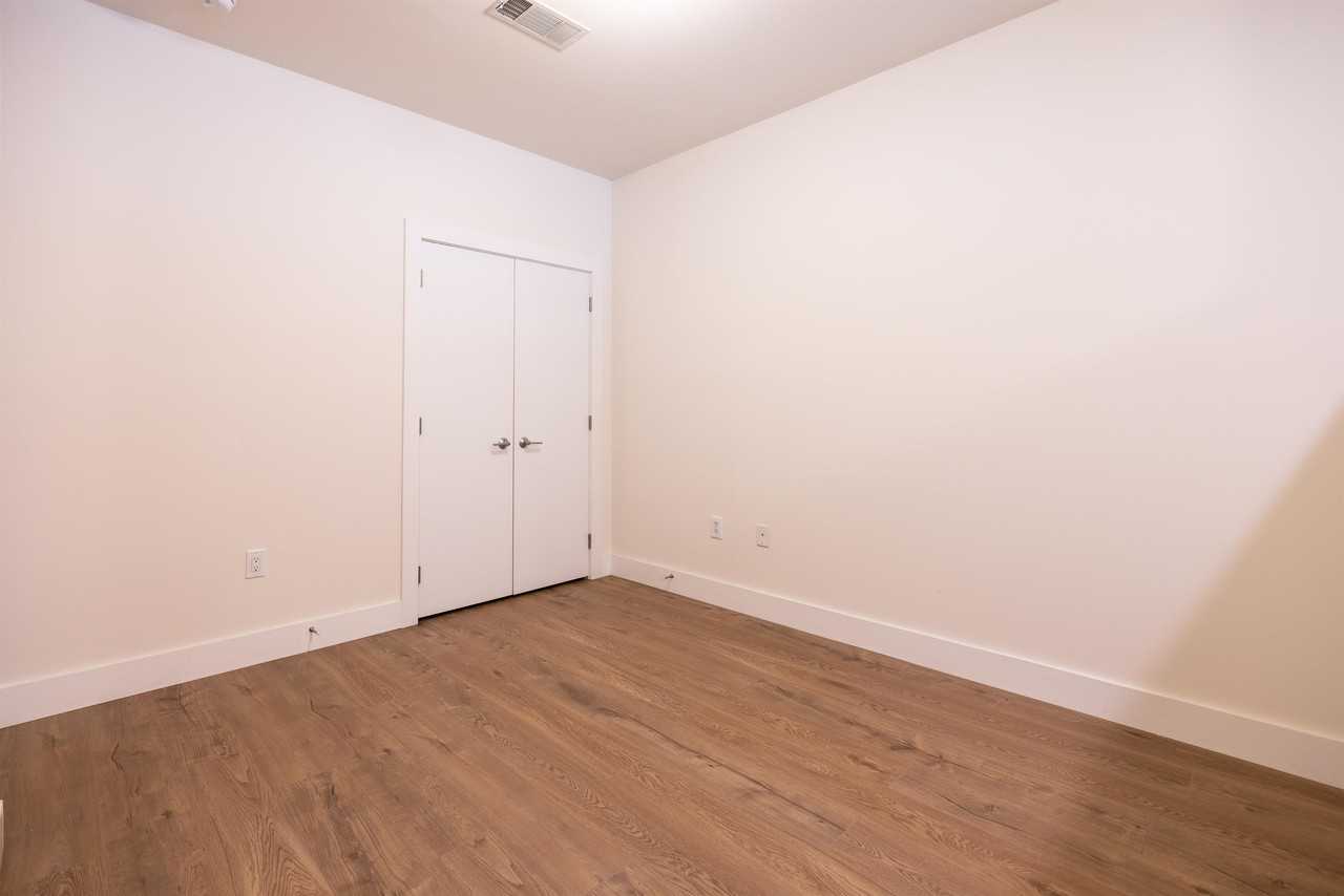 300 Columbus Avenue - Photo 6 of 50
