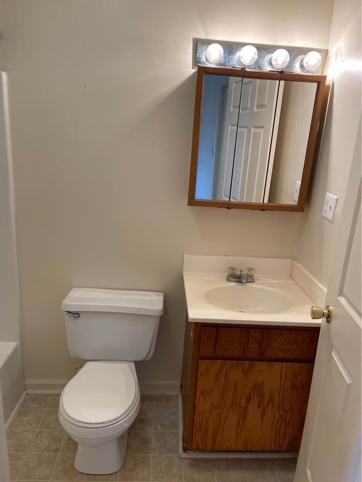 215 Keystone Drive - Photo 4 of 6