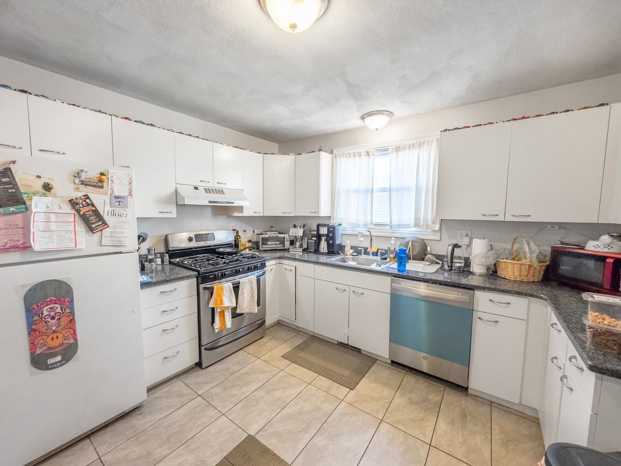 28 Fisk AveUnit 1 #1 - Photo 4 of 17