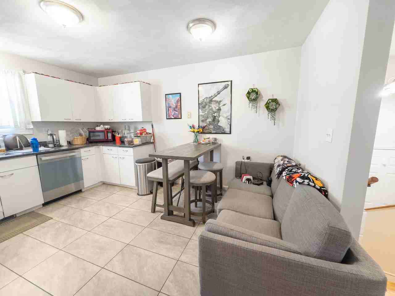 28 Fisk AveUnit 1 #1 - Photo 6 of 17