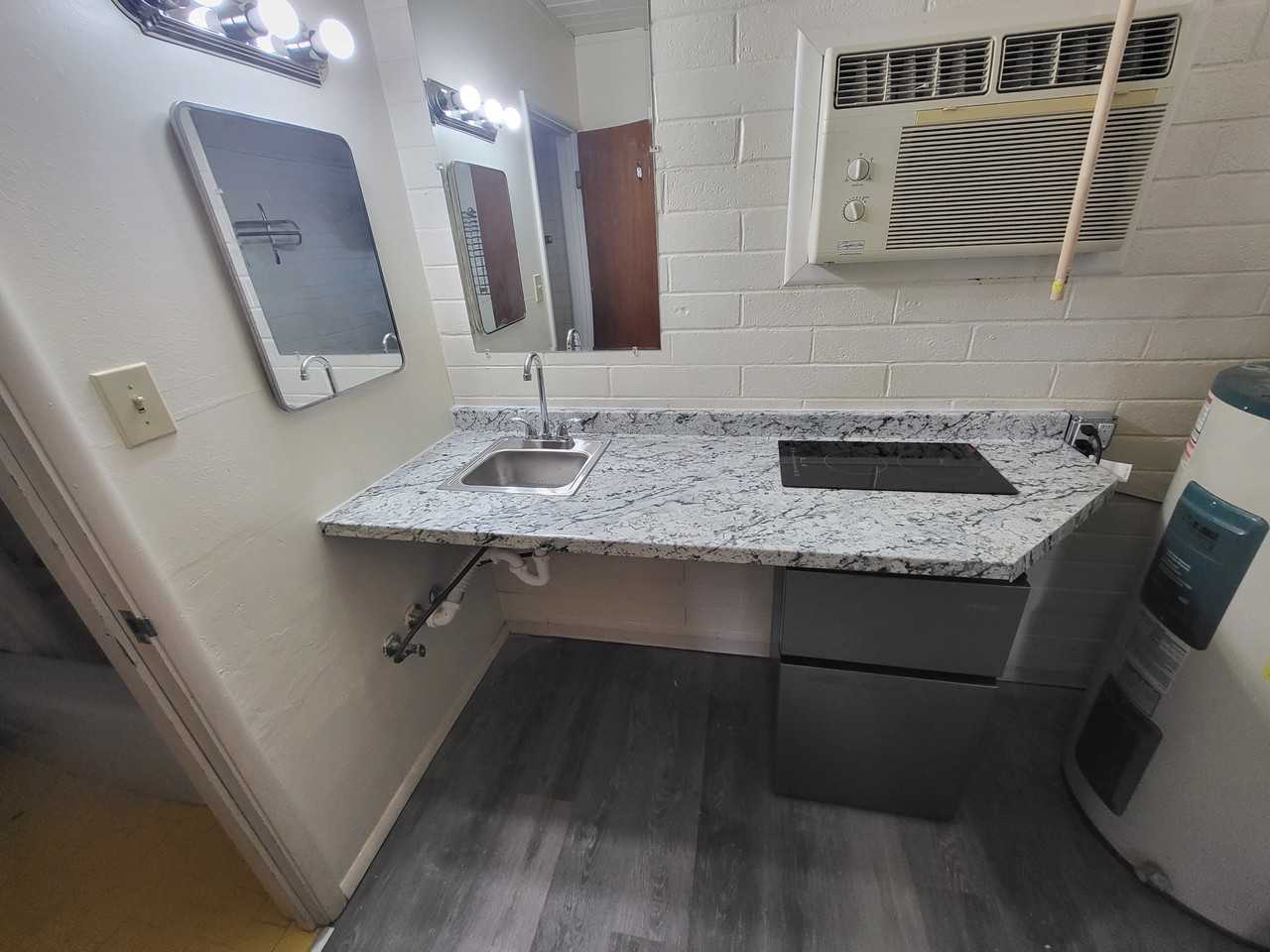 340 6th Street - Photo 3 of 10