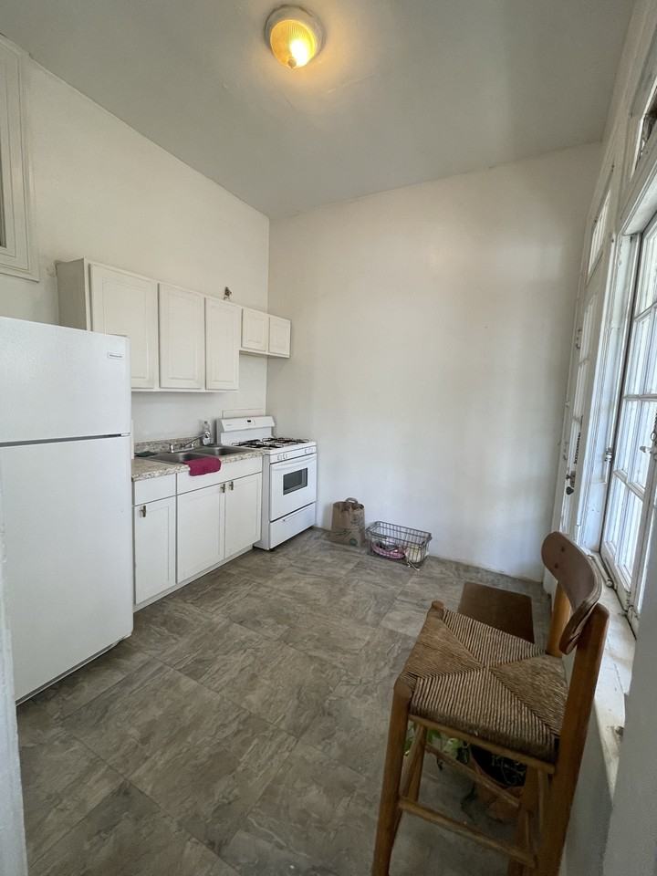 7819 St Charles Ave. - Photo 6 of 17