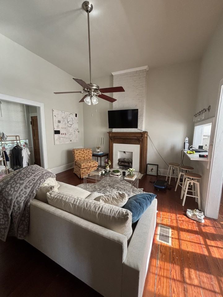 3826 Prytania - Photo 2 of 11