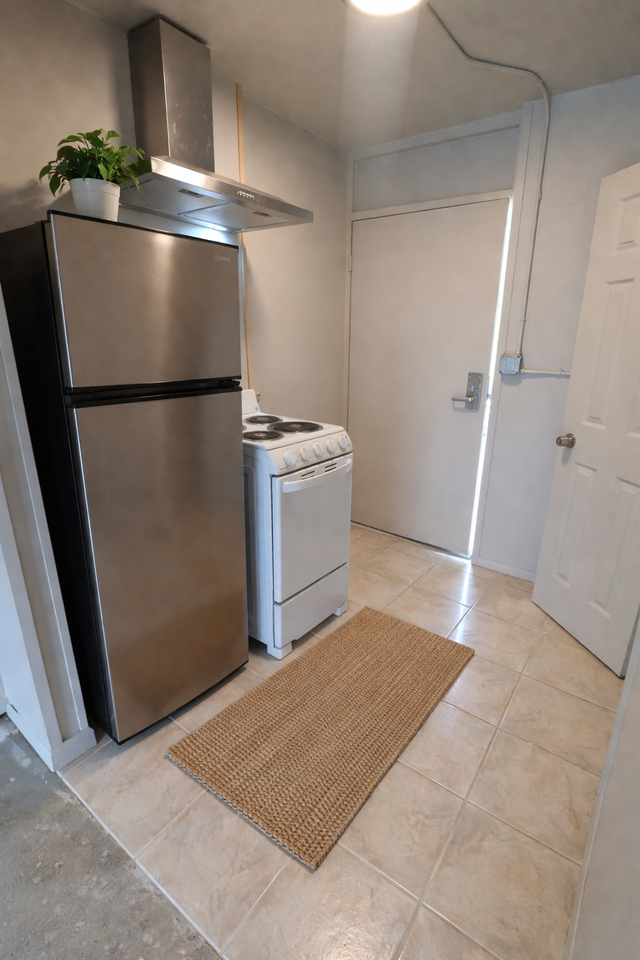 2025B East Van Buren - Photo 3 of 3