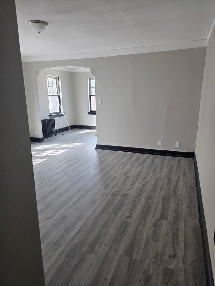 843 North 24th Street - Photo 3 of 25