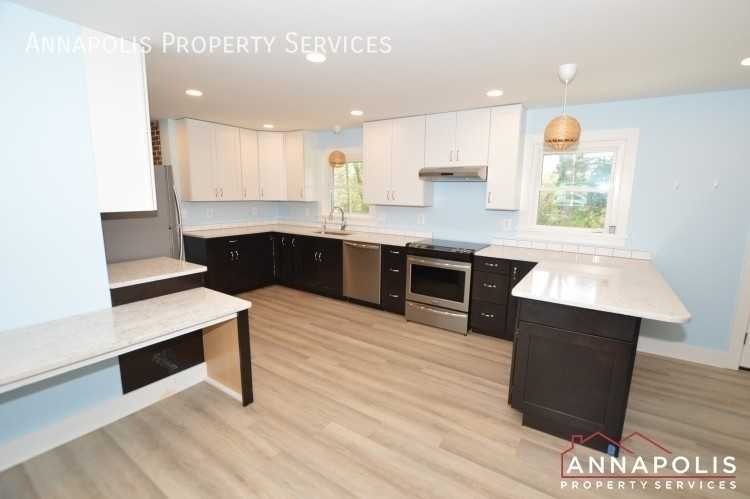 1257 Pine Hill Dr - Photo 4 of 40