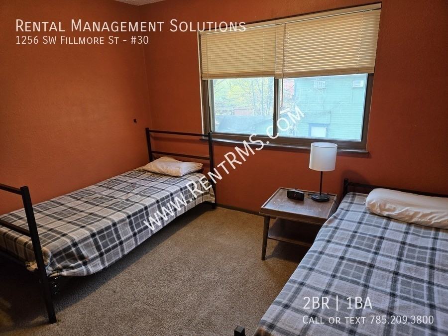 1256 Sw Fillmore St #30 - Photo 6 of 10