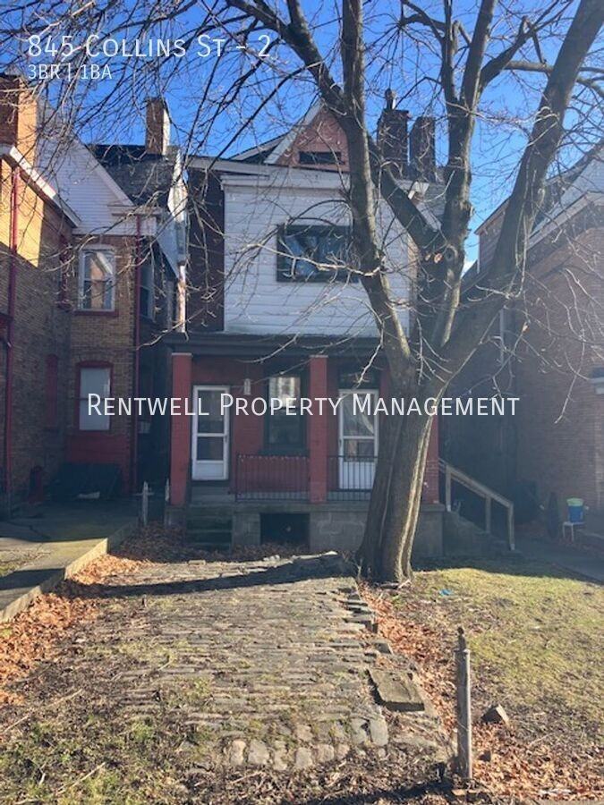 845 Collins Ave #2 - Photo 2 of 10