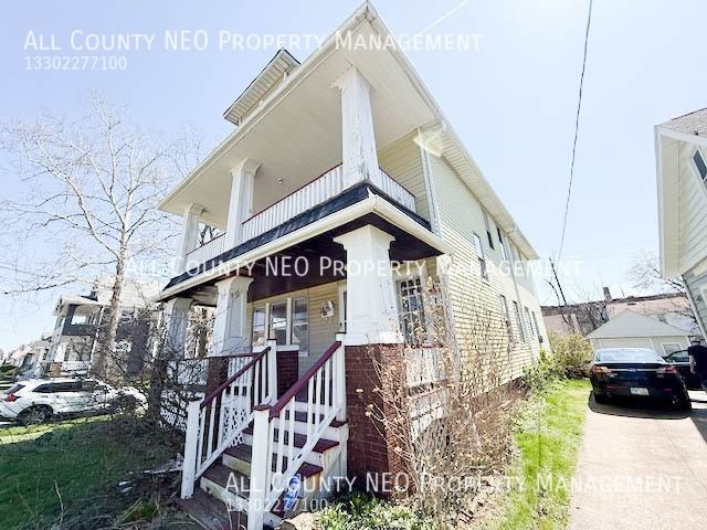 3003 Portman Ave - Photo 2 of 15