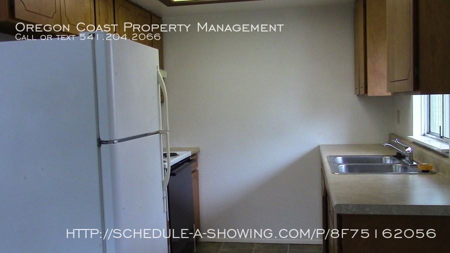 3940 Evergreen Ave #6 - Photo 2 of 8