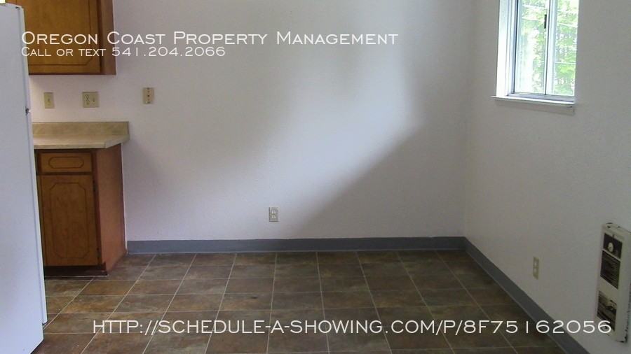 3940 Evergreen Ave #6 - Photo 4 of 8