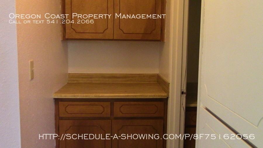 3940 Evergreen Ave #6 - Photo 5 of 8