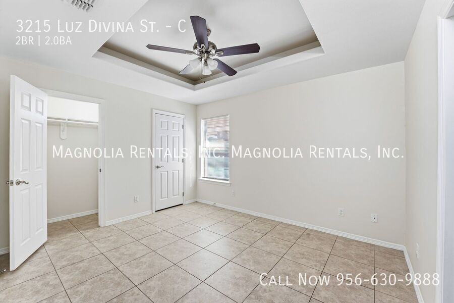 3215 Luz Divina St #C - Photo 7 of 9