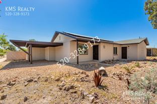 901 S Belvedere Ave - Photo 1 of 1