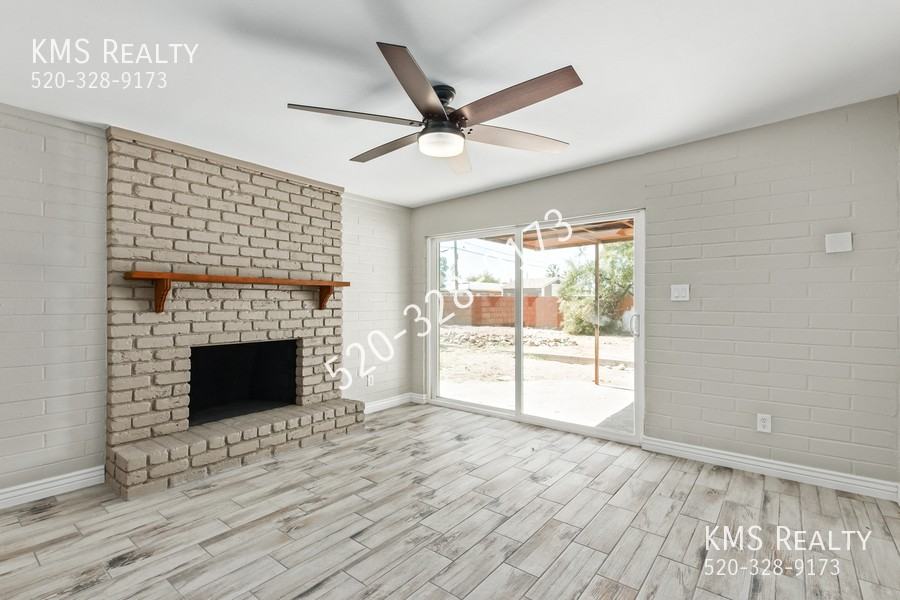 901 S Belvedere Ave - Photo 6 of 22