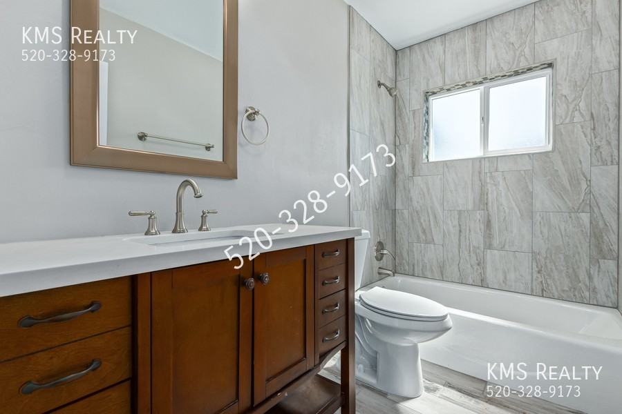 901 S Belvedere Ave - Photo 7 of 22