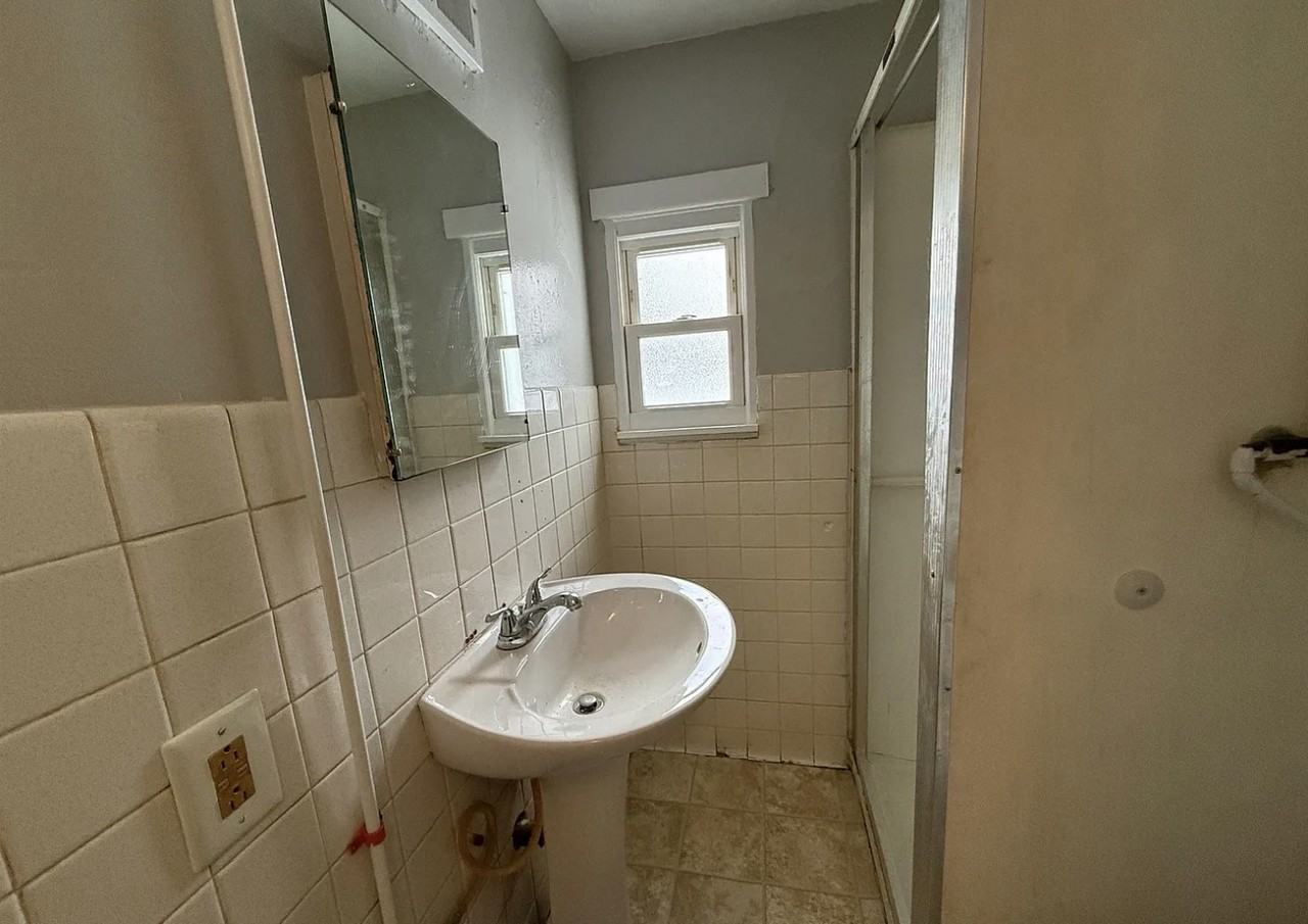 3119 N Western Ave #1 - Photo 7 of 8