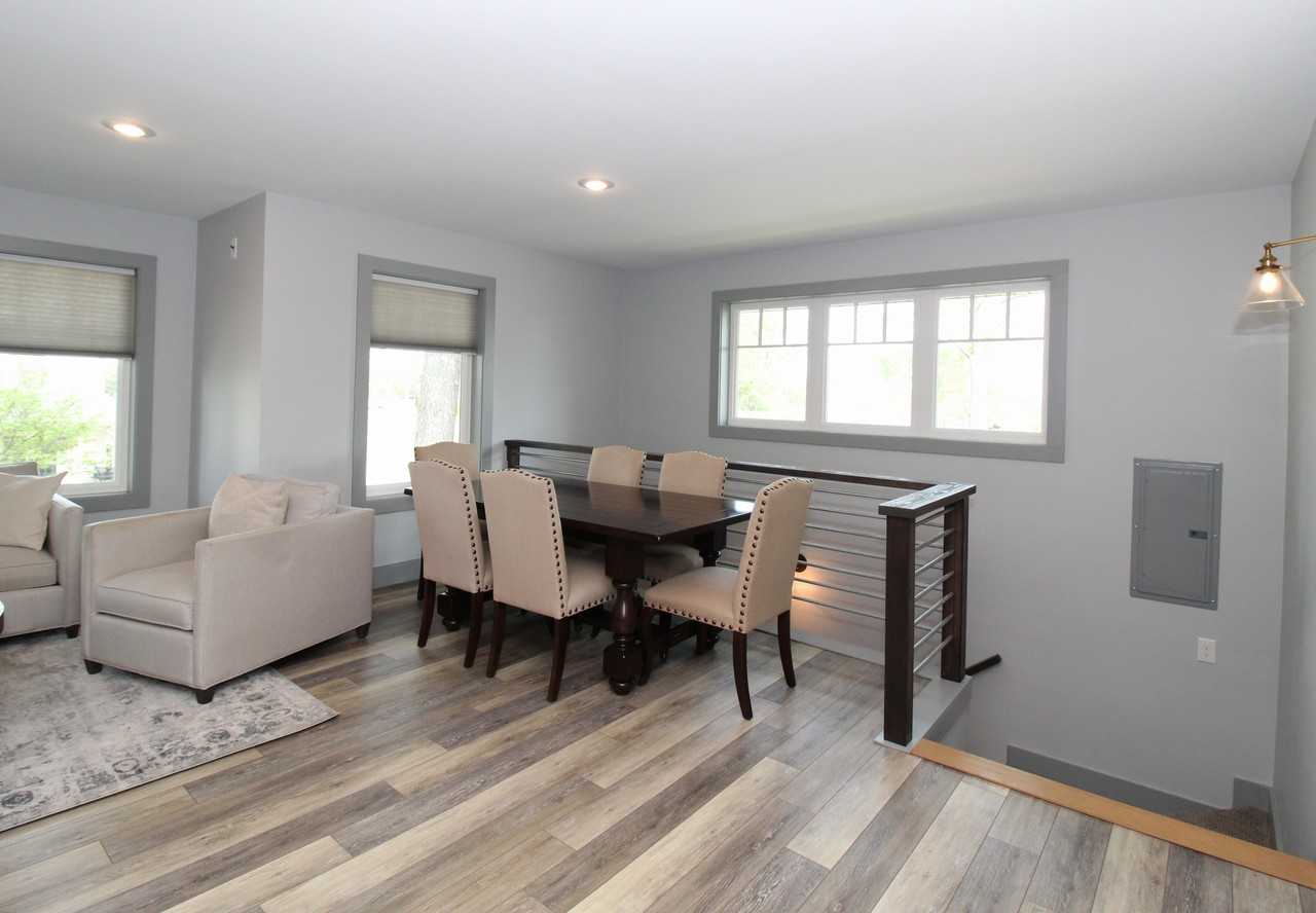 400 Sw E St #1 - Photo 7 of 16