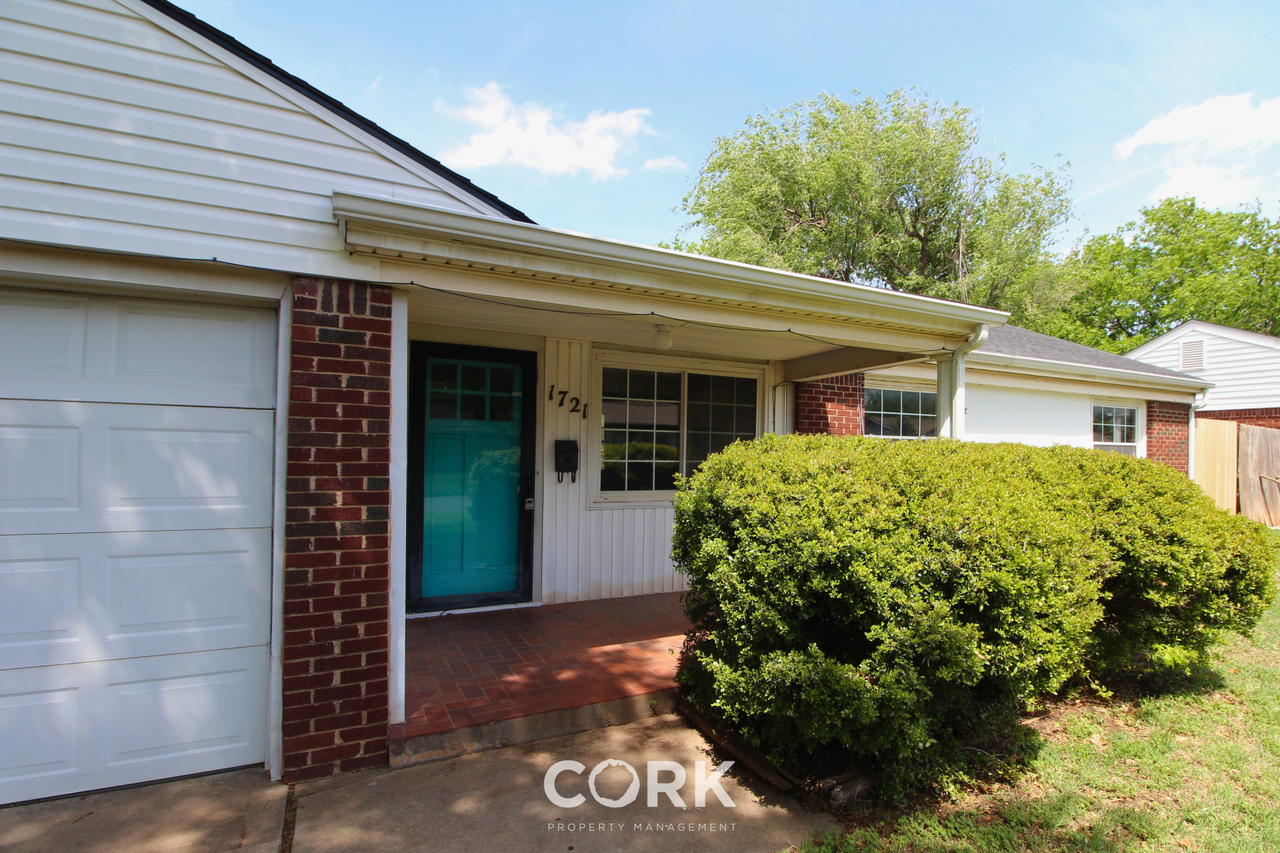 1721 Carlisle Rd #1 - Photo 3 of 41