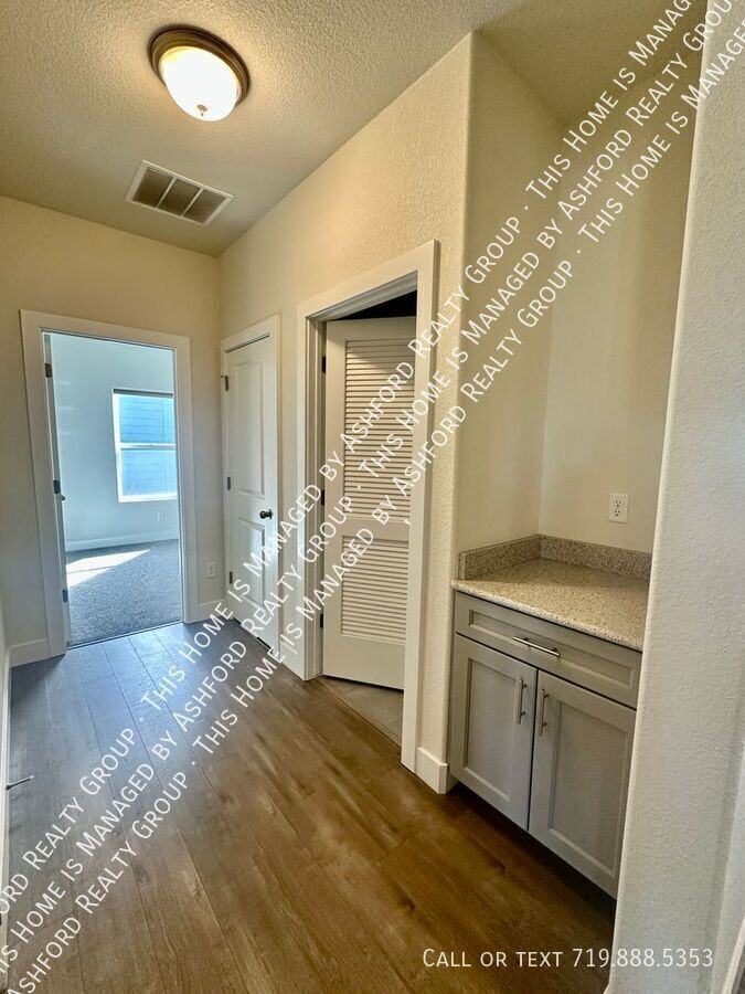 8313 Noreen Falls Dr - Photo 2 of 17