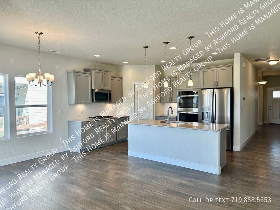 8313 Noreen Falls Dr - Photo 4 of 17